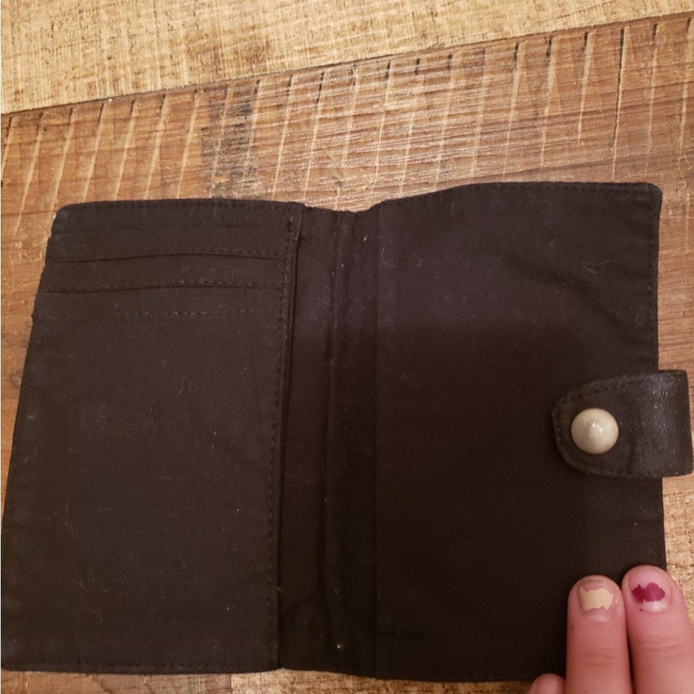 Wallet - Picture 2 of 3